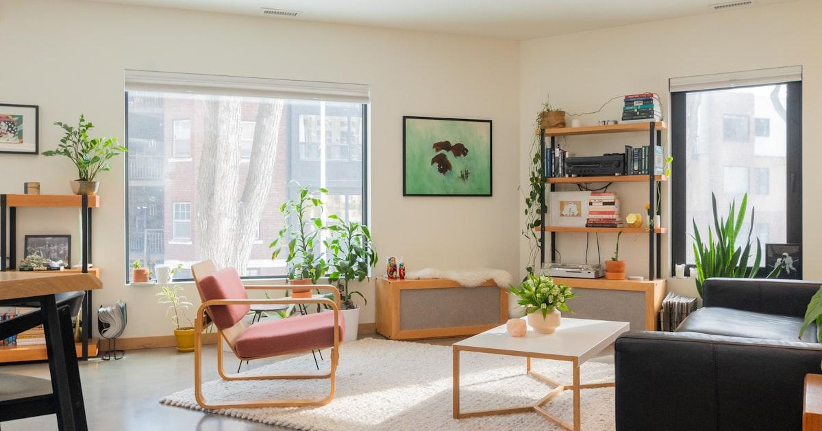How to Set the Optimal Rent Price for Your Apartment
