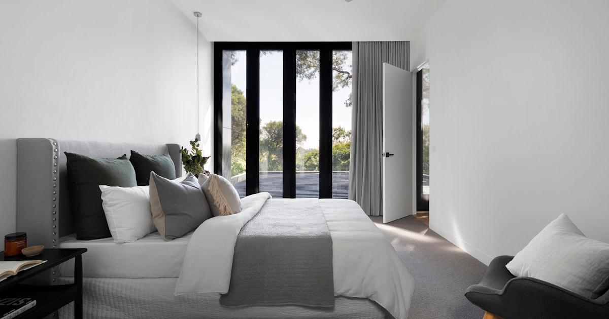 Short-Term vs Long-Term Rental — What Pays Off More in 2026