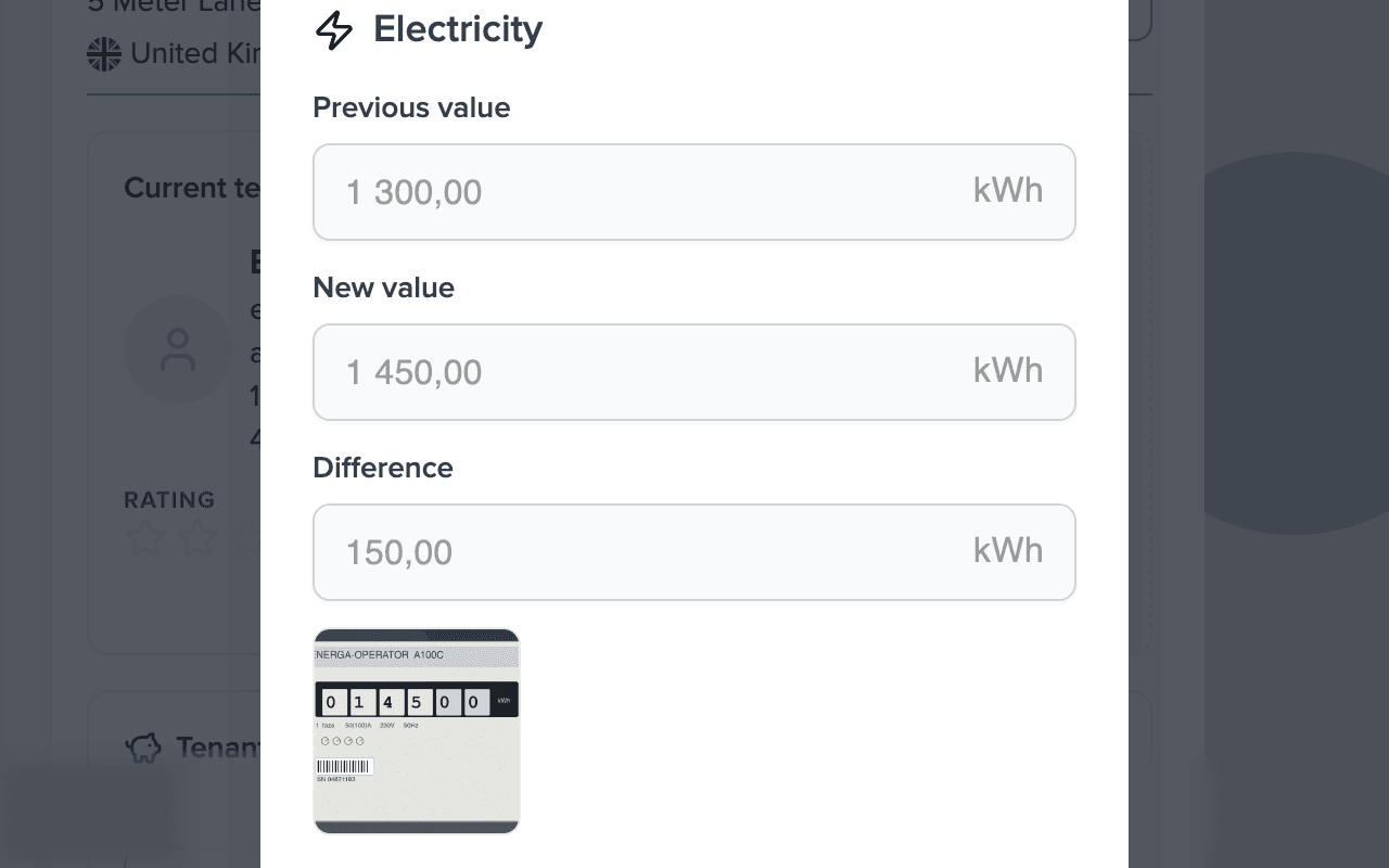 Reading approval dialog: previous value 1,300 kWh, new value 1,450 kWh, difference 150 kWh, meter photo thumbnail