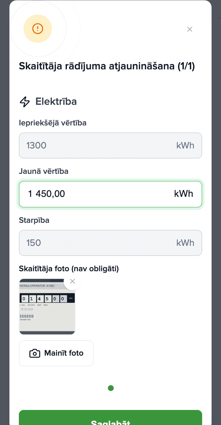 Skaitītāja rādījuma dialogs telefonā: Elektrība, jauna vērtība 1450 kWh, pievienots skaitītāja fotoattēls