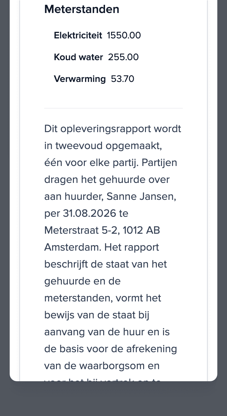 Opleveringsrapport op de telefoon: sectie Meterstanden (elektriciteit, koud water, verwarming) en lege handtekeningvelden voor huurder en eigenaar